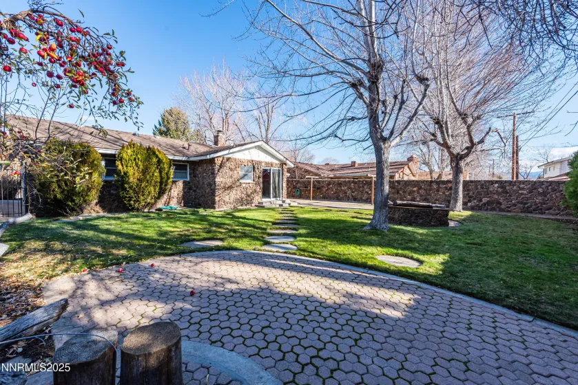 1307 4th, Carson City, Nevada 89703, 2 Bedrooms Bedrooms, ,2 BathroomsBathrooms,Residential,Residential,4th,250058997