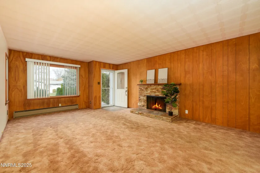 1307 4th, Carson City, Nevada 89703, 2 Bedrooms Bedrooms, ,2 BathroomsBathrooms,Residential,Residential,4th,250058997