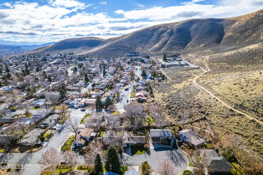 1307 4th, Carson City, Nevada 89703, 2 Bedrooms Bedrooms, ,2 BathroomsBathrooms,Residential,Residential,4th,250058997