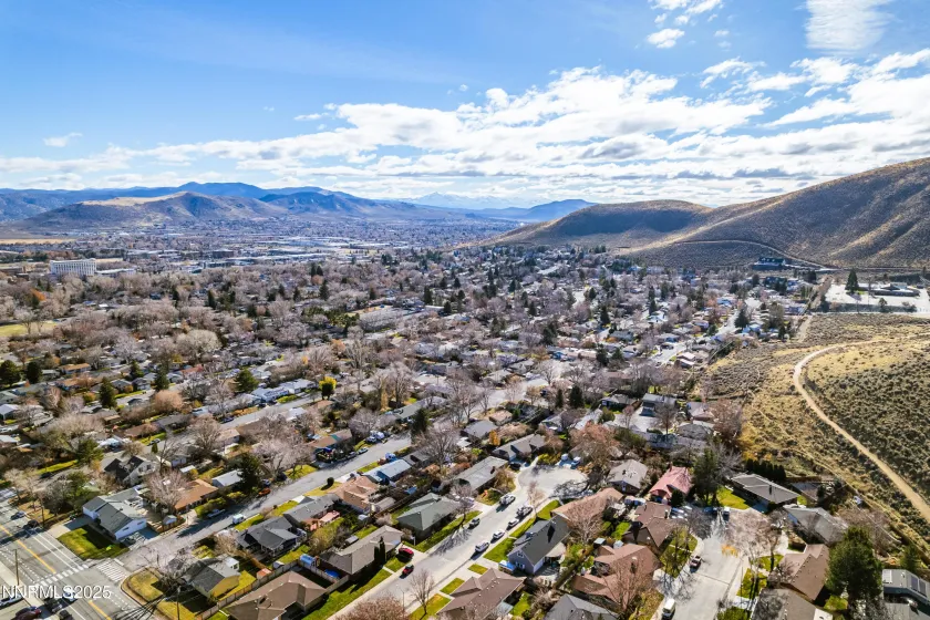 1307 4th, Carson City, Nevada 89703, 2 Bedrooms Bedrooms, ,2 BathroomsBathrooms,Residential,Residential,4th,250058997