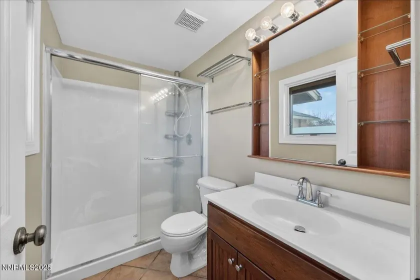 2542 Ravenshorn, Carson City, Nevada 89706, 3 Bedrooms Bedrooms, ,2 BathroomsBathrooms,Residential,Residential,Ravenshorn,250058998