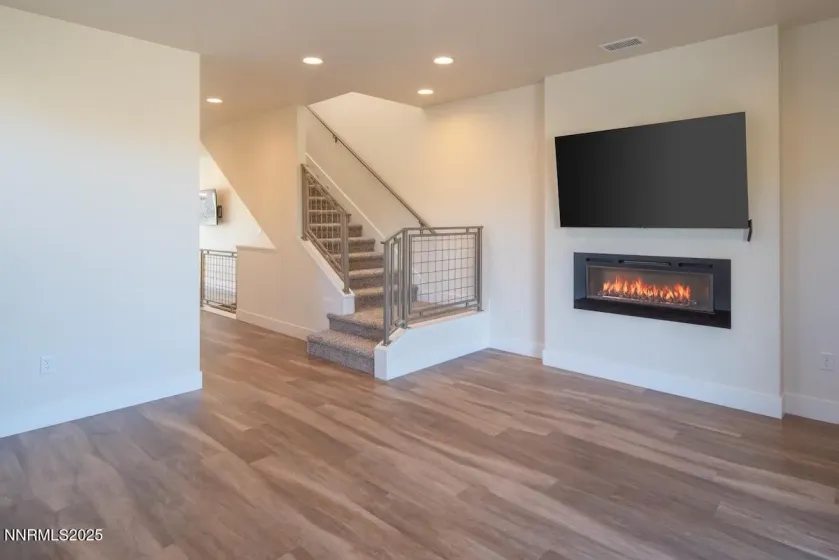 7790 Town Square, Reno, Nevada 89523, 2 Bedrooms Bedrooms, ,3 BathroomsBathrooms,Residential,Residential,Town Square,250059001