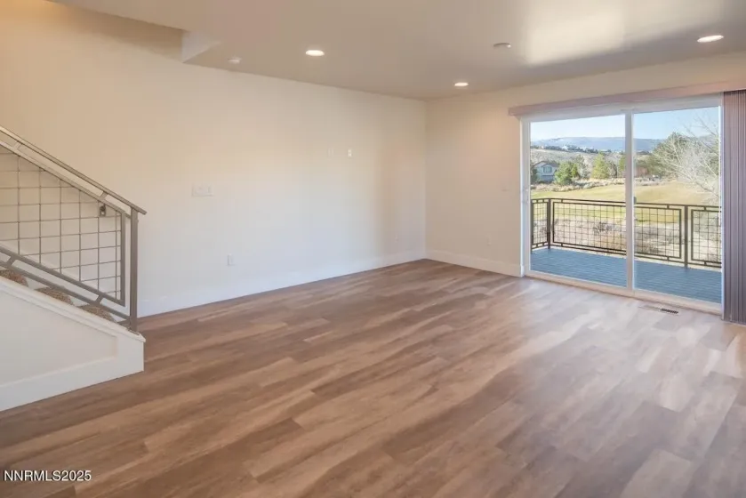 7790 Town Square, Reno, Nevada 89523, 2 Bedrooms Bedrooms, ,3 BathroomsBathrooms,Residential,Residential,Town Square,250059001