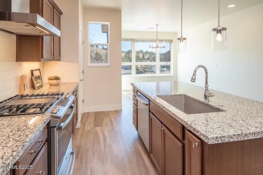 7790 Town Square, Reno, Nevada 89523, 2 Bedrooms Bedrooms, ,3 BathroomsBathrooms,Residential,Residential,Town Square,250059001