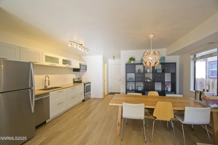 125 Mary, Reno, Nevada 89509, 2 Bedrooms Bedrooms, ,2 BathroomsBathrooms,Residential Lease,Manufactured,Mary,250059004