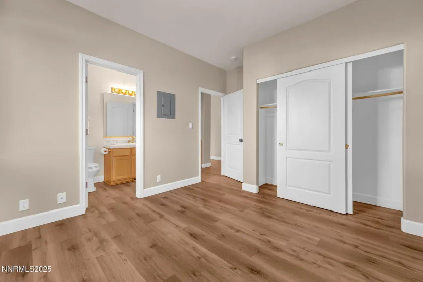 Bedroom 1 - Main Floor