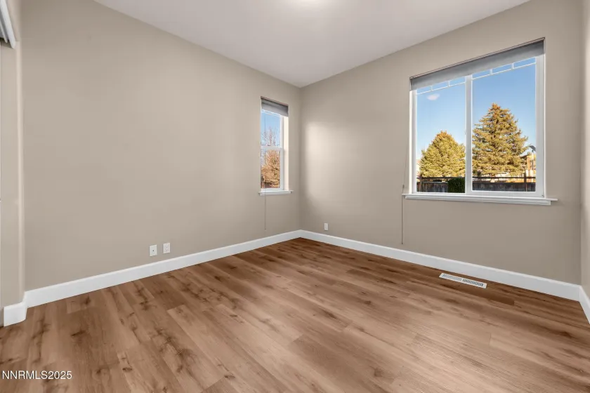 Bedroom 1 - Main Floor