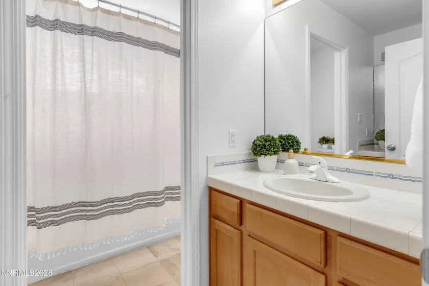 3149 Gladiola, Sparks, Nevada 89436, 4 Bedrooms Bedrooms, ,3 BathroomsBathrooms,Residential,Residential,Gladiola,250059006