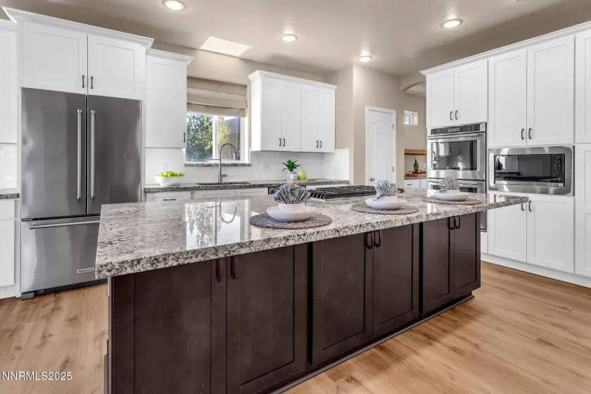 3149 Gladiola, Sparks, Nevada 89436, 4 Bedrooms Bedrooms, ,3 BathroomsBathrooms,Residential,Residential,Gladiola,250059006