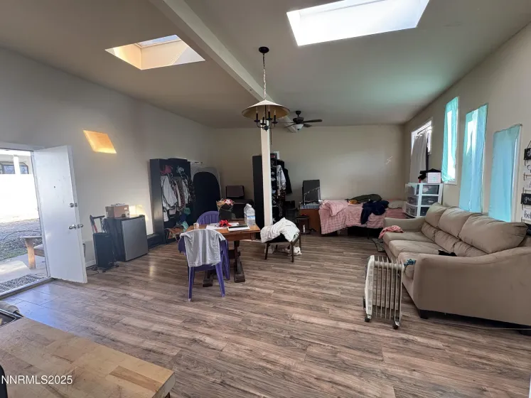 5884 Leon, Sun Valley, Nevada 89433, 3 Bedrooms Bedrooms, ,3 BathroomsBathrooms,Residential,Residential,Leon,250059005