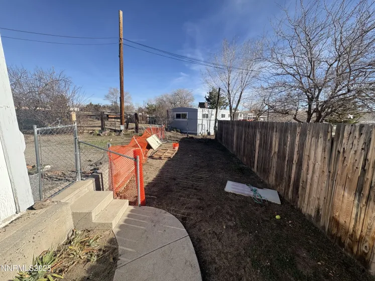 5884 Leon, Sun Valley, Nevada 89433, 3 Bedrooms Bedrooms, ,3 BathroomsBathrooms,Residential,Residential,Leon,250059005