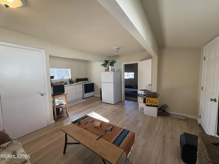 5884 Leon, Sun Valley, Nevada 89433, 3 Bedrooms Bedrooms, ,3 BathroomsBathrooms,Residential,Residential,Leon,250059005