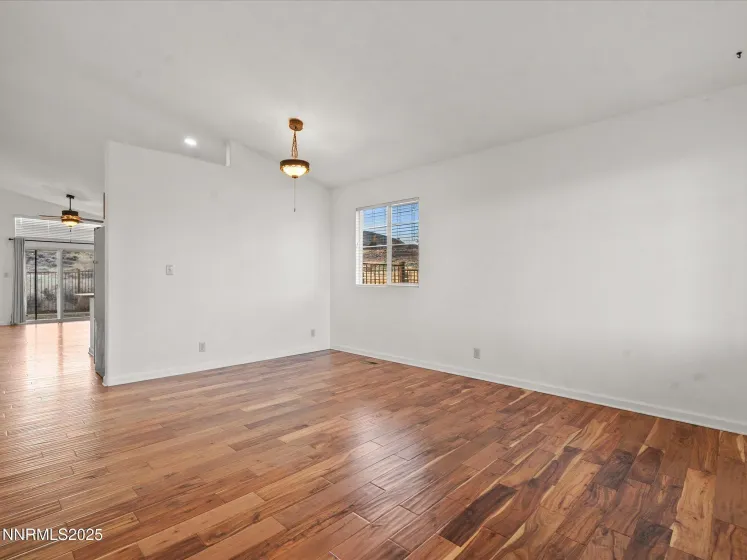 7260 Winterhill, Reno, Nevada 89523, 3 Bedrooms Bedrooms, ,2 BathroomsBathrooms,Residential,Residential,Winterhill,250059011