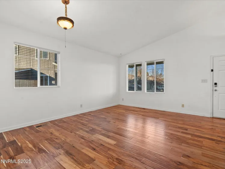 7260 Winterhill, Reno, Nevada 89523, 3 Bedrooms Bedrooms, ,2 BathroomsBathrooms,Residential,Residential,Winterhill,250059011