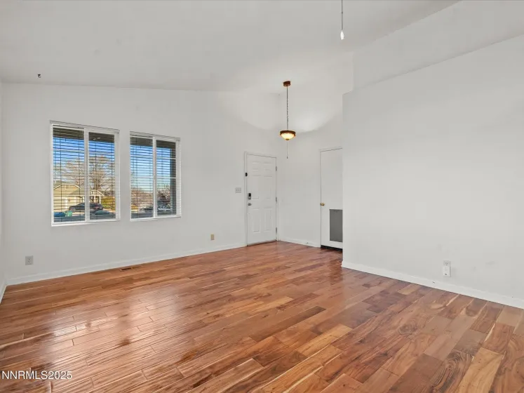 7260 Winterhill, Reno, Nevada 89523, 3 Bedrooms Bedrooms, ,2 BathroomsBathrooms,Residential,Residential,Winterhill,250059011