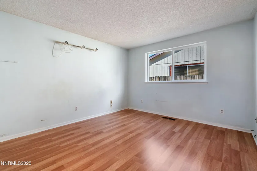 8696 Red Baron, Reno, Nevada 89506, 3 Bedrooms Bedrooms, ,2 BathroomsBathrooms,Residential,Residential,Red Baron,250059013