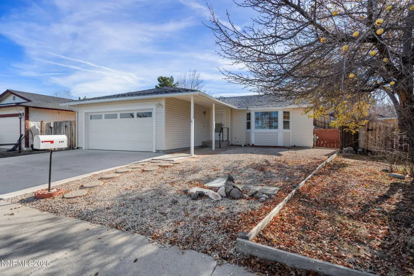 8696 Red Baron, Reno, Nevada 89506, 3 Bedrooms Bedrooms, ,2 BathroomsBathrooms,Residential,Residential,Red Baron,250059013