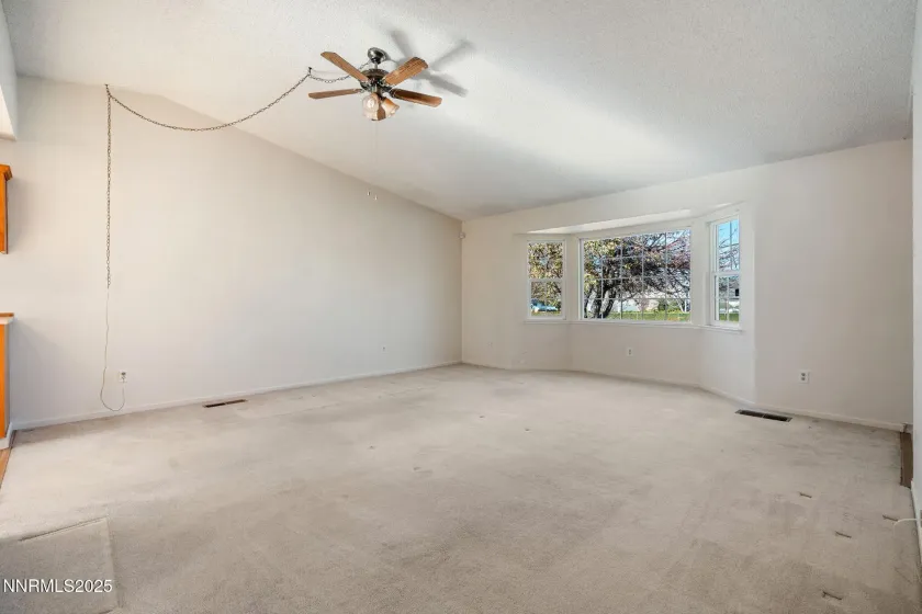 8696 Red Baron, Reno, Nevada 89506, 3 Bedrooms Bedrooms, ,2 BathroomsBathrooms,Residential,Residential,Red Baron,250059013