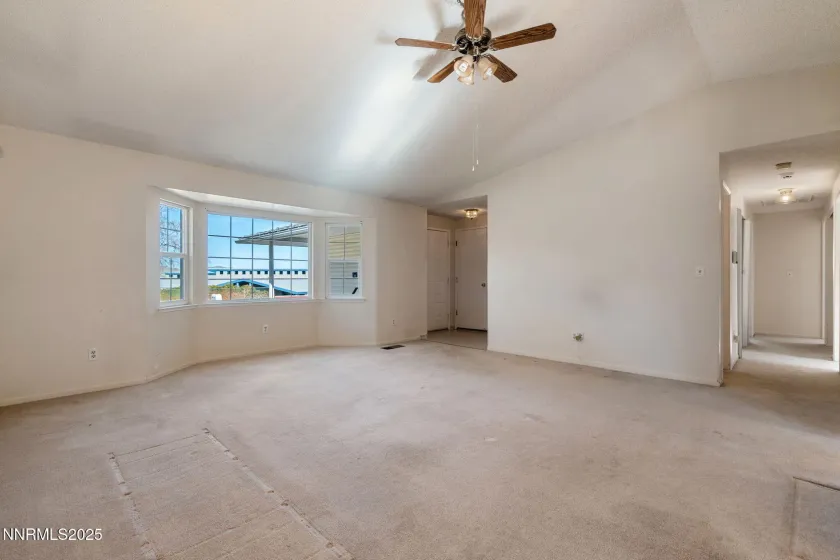 8696 Red Baron, Reno, Nevada 89506, 3 Bedrooms Bedrooms, ,2 BathroomsBathrooms,Residential,Residential,Red Baron,250059013