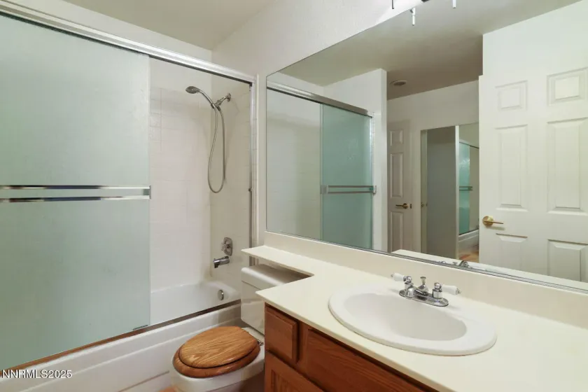 3680 Ranch Crest, Reno, Nevada 89509, 3 Bedrooms Bedrooms, ,2 BathroomsBathrooms,Residential,Residential,Ranch Crest,250059015