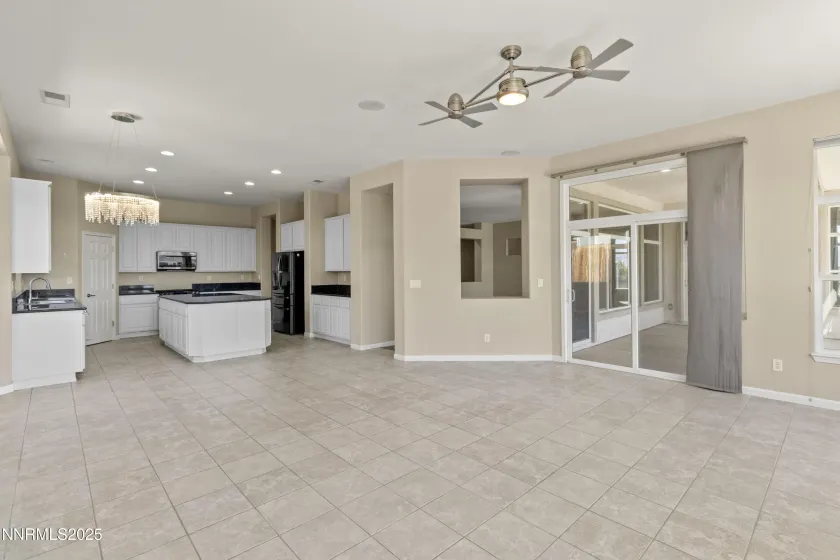 1838 Kinglet, Sparks, Nevada 89441, 3 Bedrooms Bedrooms, ,3 BathroomsBathrooms,Residential,Residential,Kinglet,250055000