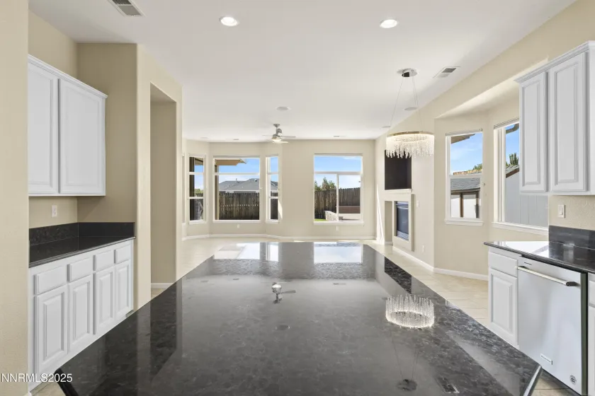 1838 Kinglet, Sparks, Nevada 89441, 3 Bedrooms Bedrooms, ,3 BathroomsBathrooms,Residential,Residential,Kinglet,250055000