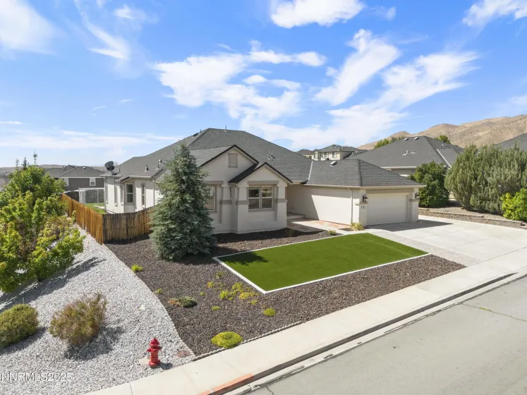 1838 Kinglet, Sparks, Nevada 89441, 3 Bedrooms Bedrooms, ,3 BathroomsBathrooms,Residential,Residential,Kinglet,250055000