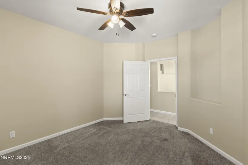 1838 Kinglet, Sparks, Nevada 89441, 3 Bedrooms Bedrooms, ,3 BathroomsBathrooms,Residential,Residential,Kinglet,250055000