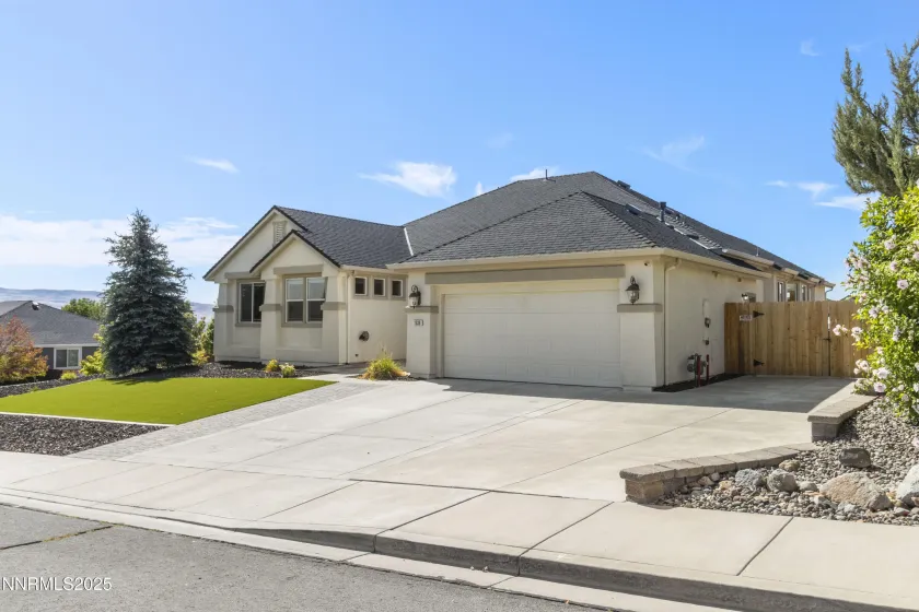 1838 Kinglet, Sparks, Nevada 89441, 3 Bedrooms Bedrooms, ,3 BathroomsBathrooms,Residential,Residential,Kinglet,250055000