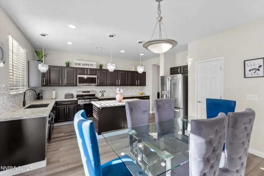 8922 Sorcha, Reno, Nevada 89506, 4 Bedrooms Bedrooms, ,3 BathroomsBathrooms,Residential,Residential,Sorcha,250059017