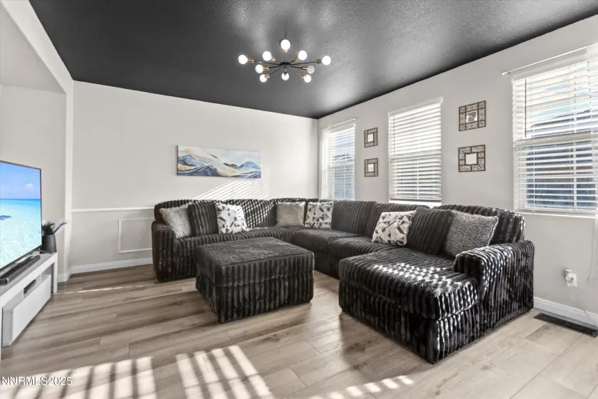 8922 Sorcha, Reno, Nevada 89506, 4 Bedrooms Bedrooms, ,3 BathroomsBathrooms,Residential,Residential,Sorcha,250059017