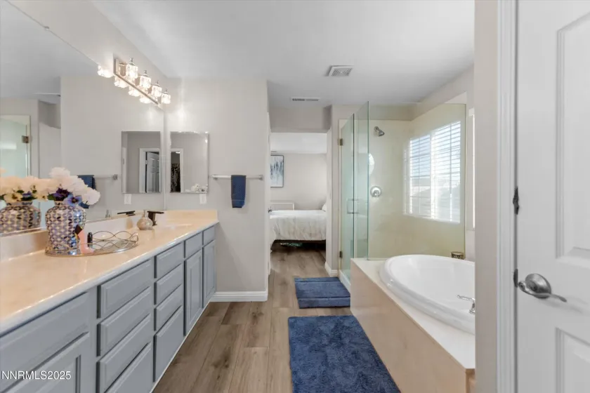 8922 Sorcha, Reno, Nevada 89506, 4 Bedrooms Bedrooms, ,3 BathroomsBathrooms,Residential,Residential,Sorcha,250059017