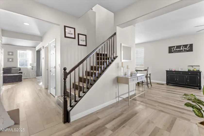 8922 Sorcha, Reno, Nevada 89506, 4 Bedrooms Bedrooms, ,3 BathroomsBathrooms,Residential,Residential,Sorcha,250059017