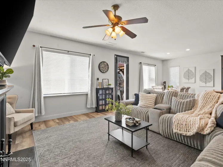 2135 Horse Prairie, Reno, Nevada 89521, 4 Bedrooms Bedrooms, ,4 BathroomsBathrooms,Residential,Residential,Horse Prairie,250059019