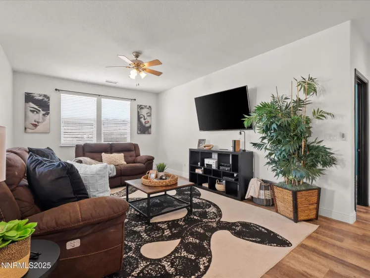 2135 Horse Prairie, Reno, Nevada 89521, 4 Bedrooms Bedrooms, ,4 BathroomsBathrooms,Residential,Residential,Horse Prairie,250059019