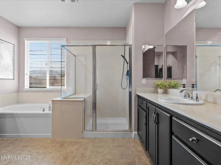 2135 Horse Prairie, Reno, Nevada 89521, 4 Bedrooms Bedrooms, ,4 BathroomsBathrooms,Residential,Residential,Horse Prairie,250059019