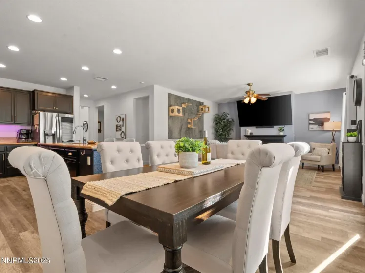 2135 Horse Prairie, Reno, Nevada 89521, 4 Bedrooms Bedrooms, ,4 BathroomsBathrooms,Residential,Residential,Horse Prairie,250059019