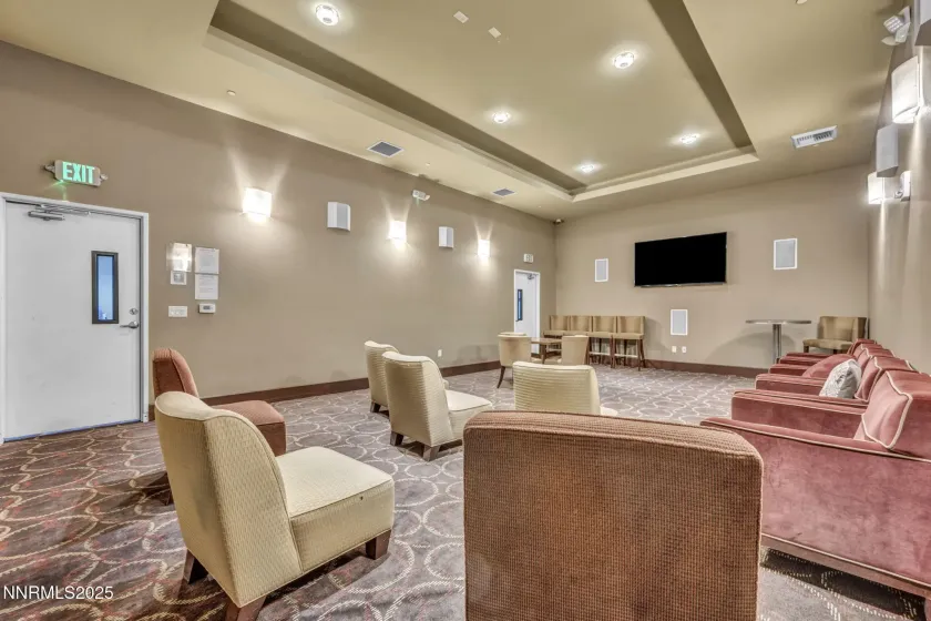 450 Arlington, Reno, Nevada 89503, 1 Bedroom Bedrooms, ,1 BathroomBathrooms,Residential,Residential,Arlington,250059021