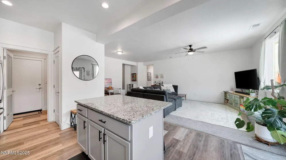 17821 Davis Meadow, Reno, Nevada 89508, 3 Bedrooms Bedrooms, ,2 BathroomsBathrooms,Residential,Residential,Davis Meadow,250059025