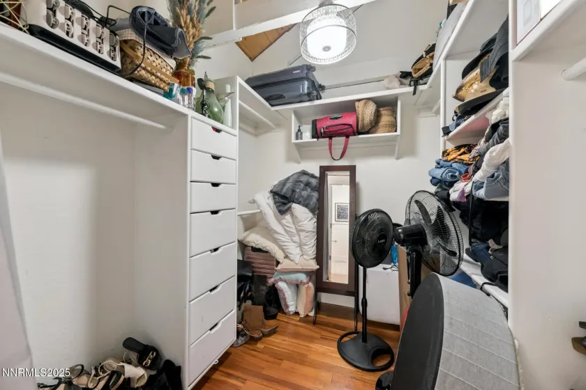 947 Tyner, Incline Village, Nevada 89451, 4 Bedrooms Bedrooms, ,3 BathroomsBathrooms,Residential,Residential,Tyner,250055326