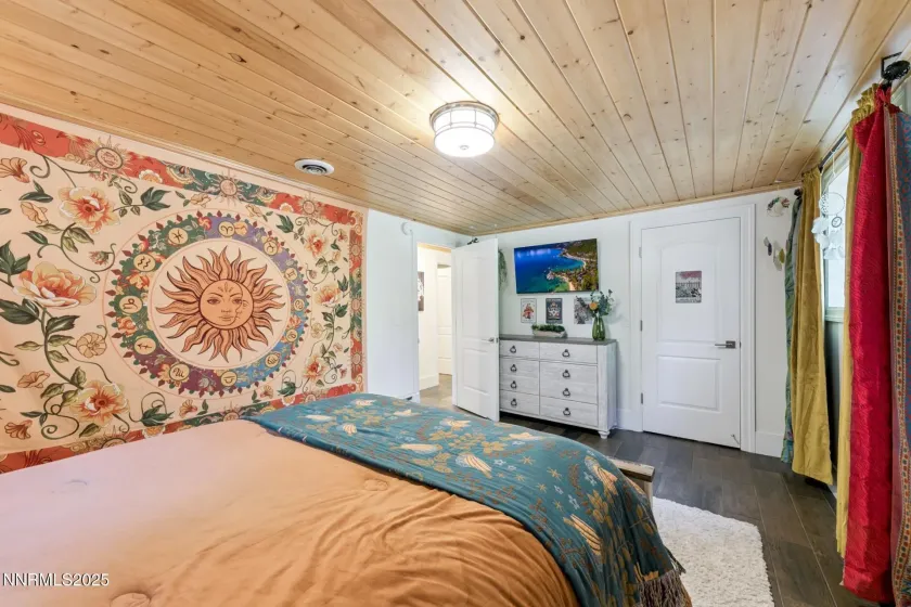 947 Tyner, Incline Village, Nevada 89451, 4 Bedrooms Bedrooms, ,3 BathroomsBathrooms,Residential,Residential,Tyner,250055326