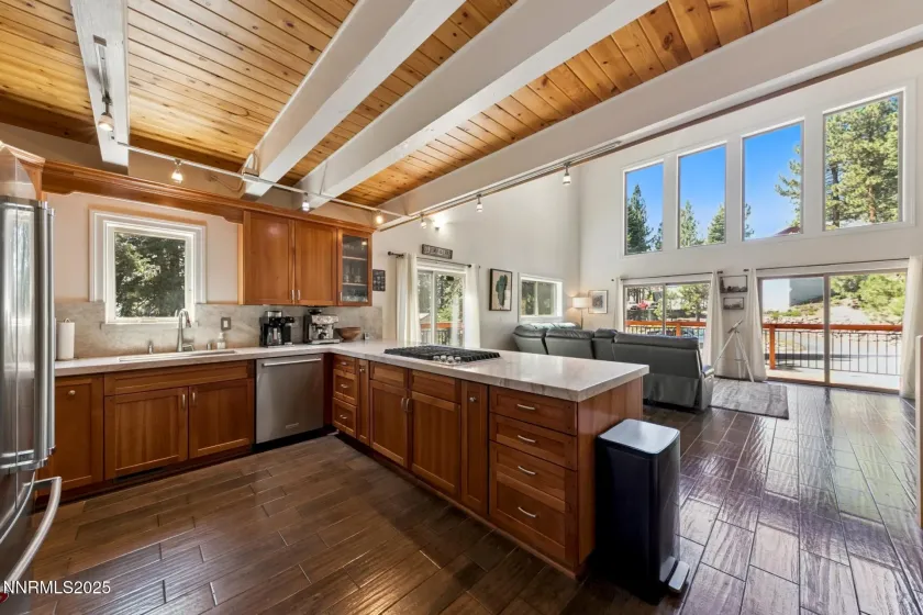 947 Tyner, Incline Village, Nevada 89451, 4 Bedrooms Bedrooms, ,3 BathroomsBathrooms,Residential,Residential,Tyner,250055326