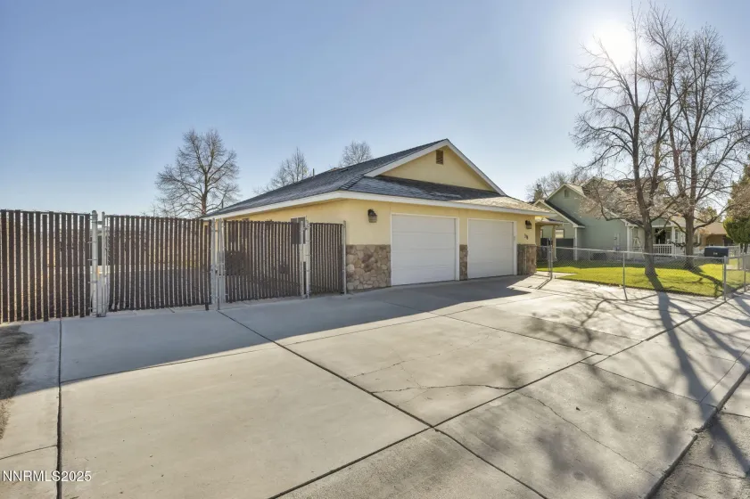 316 Kay, Yerington, Nevada 89447, 2 Bedrooms Bedrooms, ,2 BathroomsBathrooms,Residential,Residential,Kay,250059026