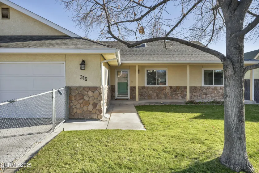 316 Kay, Yerington, Nevada 89447, 2 Bedrooms Bedrooms, ,2 BathroomsBathrooms,Residential,Residential,Kay,250059026