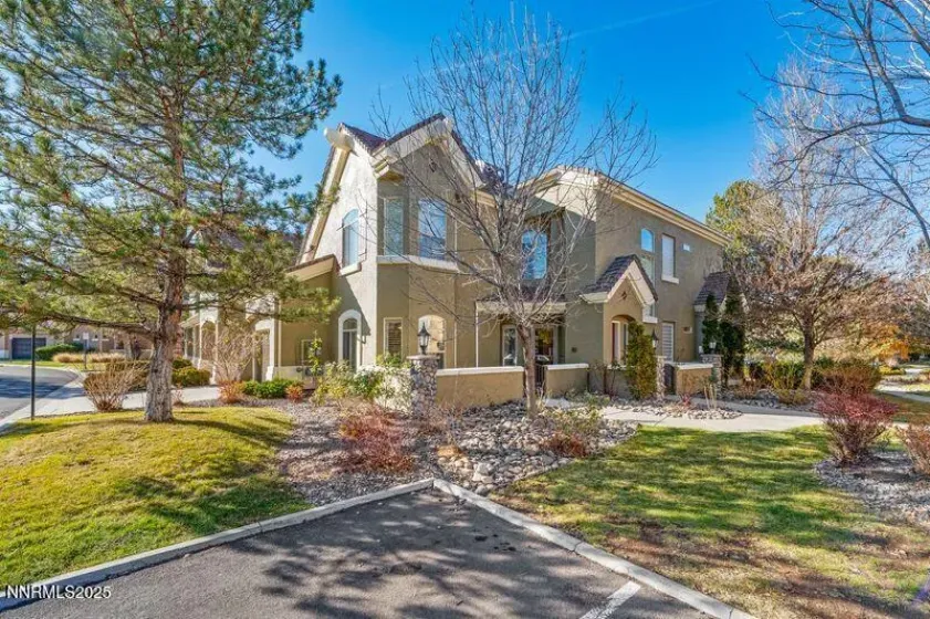 9900 Wilbur May, Reno, Nevada 89521, 3 Bedrooms Bedrooms, ,2 BathroomsBathrooms,Residential,Residential,Wilbur May,250059027