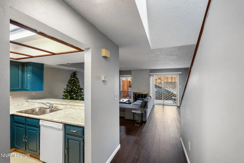 4233 Baker, Reno, Nevada 89509, 3 Bedrooms Bedrooms, ,3 BathroomsBathrooms,Residential,Residential,Baker,250059031