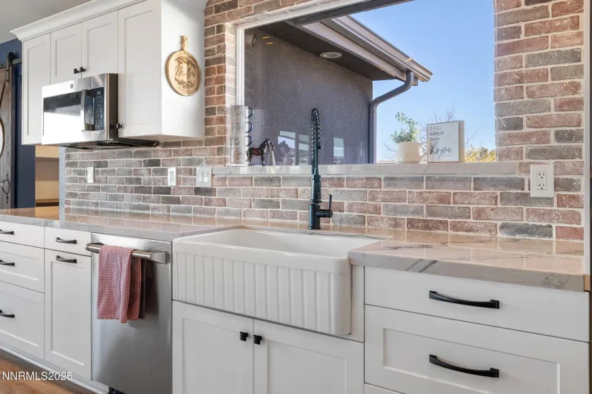 8495 Eaglenest, Sparks, Nevada 89436, 5 Bedrooms Bedrooms, ,4 BathroomsBathrooms,Residential,Residential,Eaglenest,250059032