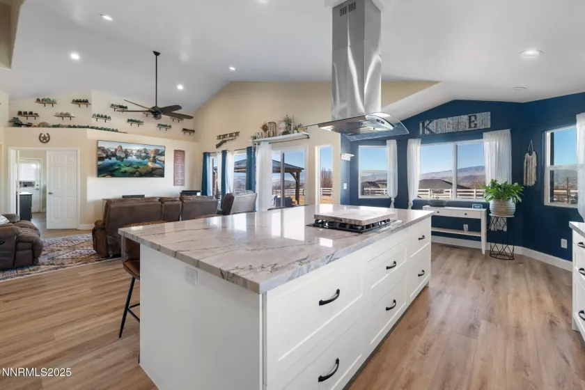 8495 Eaglenest, Sparks, Nevada 89436, 5 Bedrooms Bedrooms, ,4 BathroomsBathrooms,Residential,Residential,Eaglenest,250059032