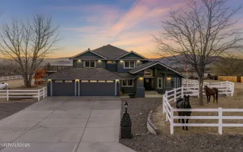 8495 Eaglenest, Sparks, Nevada 89436, 5 Bedrooms Bedrooms, ,4 BathroomsBathrooms,Residential,Residential,Eaglenest,250059032