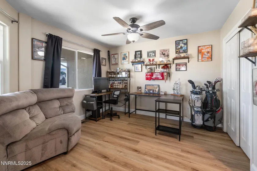 8495 Eaglenest, Sparks, Nevada 89436, 5 Bedrooms Bedrooms, ,4 BathroomsBathrooms,Residential,Residential,Eaglenest,250059032